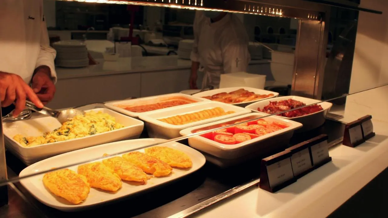 Hotel Pine Cliffs Gardens Albufeira