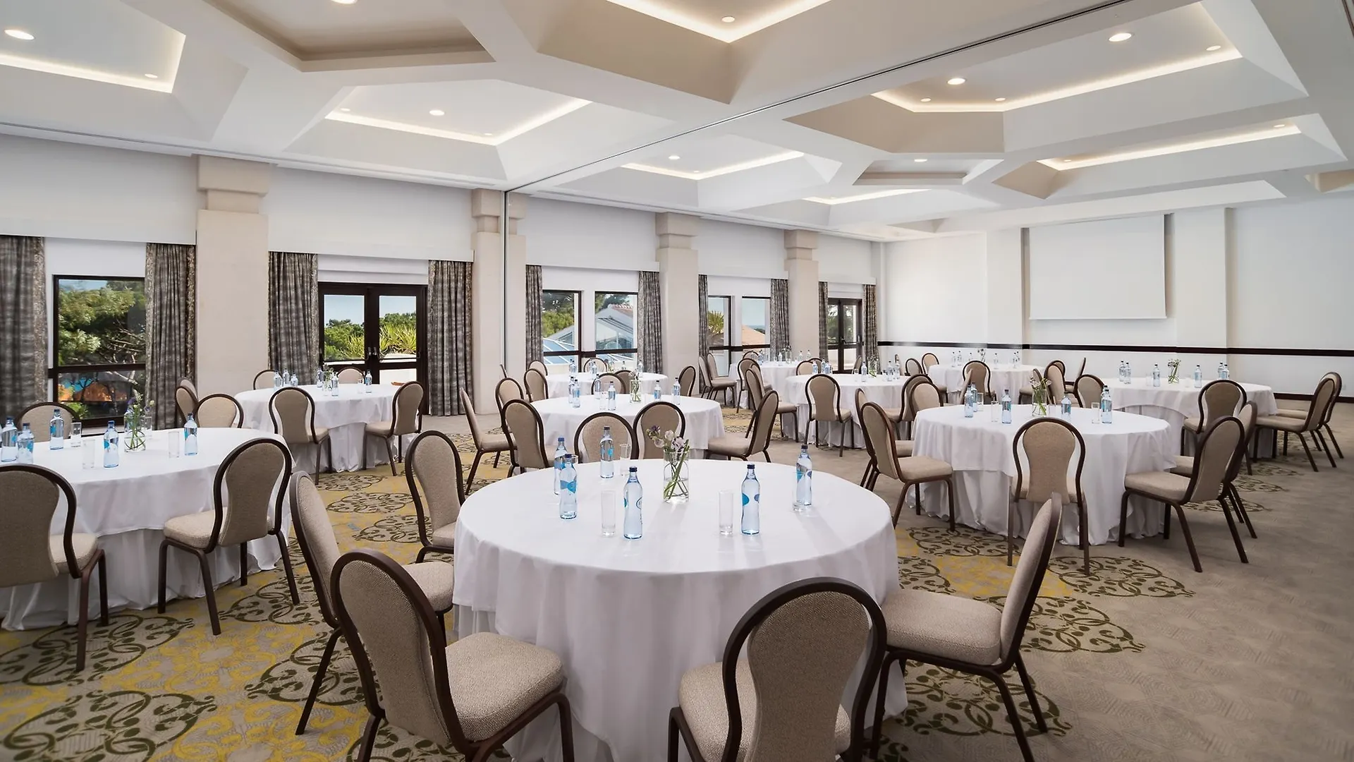 Hotel Pine Cliffs Gardens Albufeira